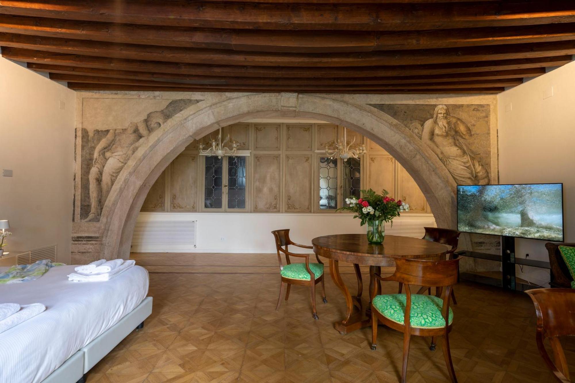 Mocenigo Grand Canal Luxury Suites Венеция Экстерьер фото
